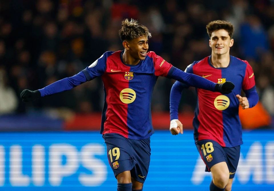 亚伦·贾吉单季击出 62 支本垒打，正式打破罗杰·马里斯保持的美联单季纪录