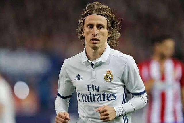 早报 ｜ 曼联2比2伯恩利；曼城1比1布莱顿；富勒姆2比1切尔西！