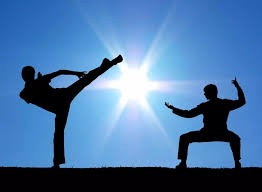 德扑里的“决策疲劳”：连赢之后反而更危险（德州扑克的“决策疲劳”：连胜背后的隐患）